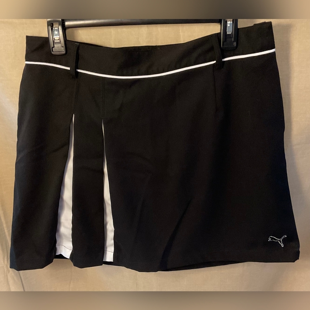 Puma Pleated Black and White Skort
